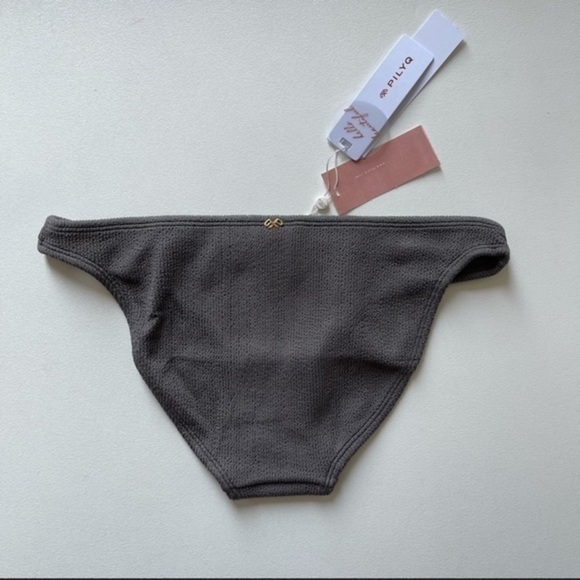 PILYQ SAND REEF LAYLA BRALETTE BIKINI SET - Picture 9 of 13